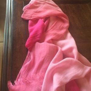 Lily Pulitzer scarf (100% rayon)